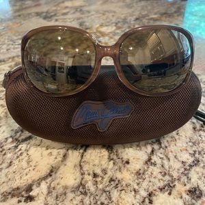 Women’s MAUI JIM RAINBOW FALLS MJ225-12 Sunglasses